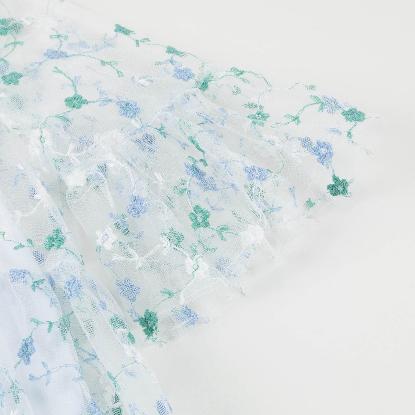 女童浅蓝色棉连衣裙