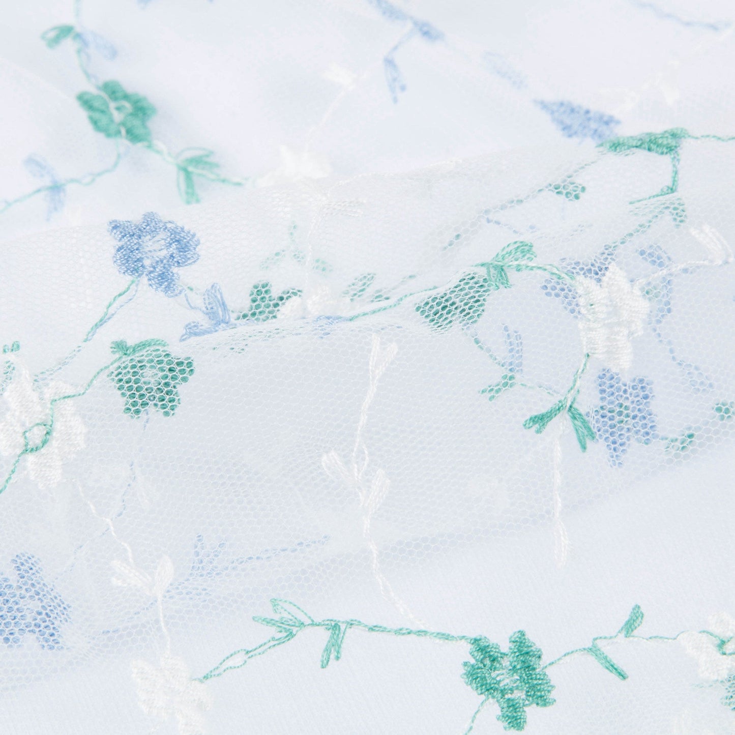 女童浅蓝色棉连衣裙