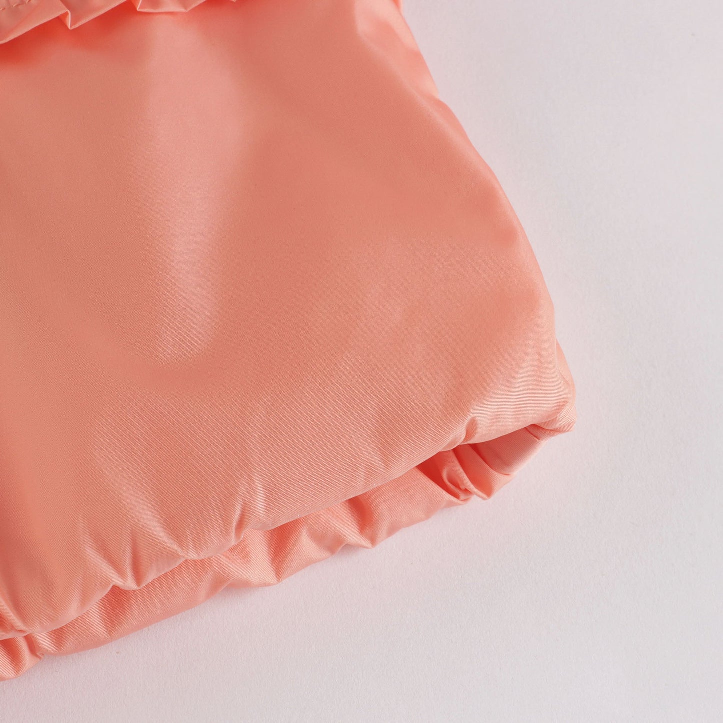 女婴粉色拉链夹克