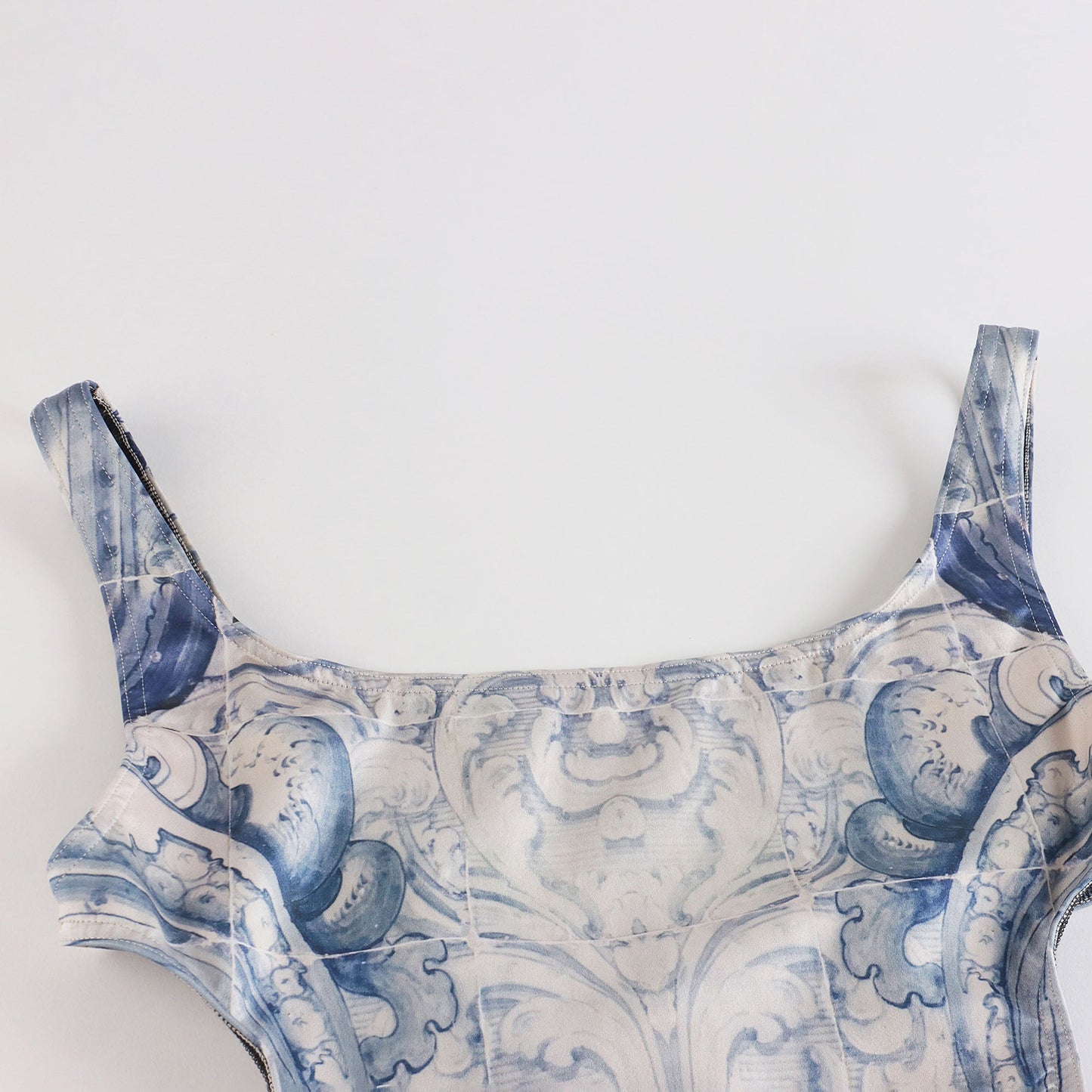 女士蓝色芭蕾舞连体衣