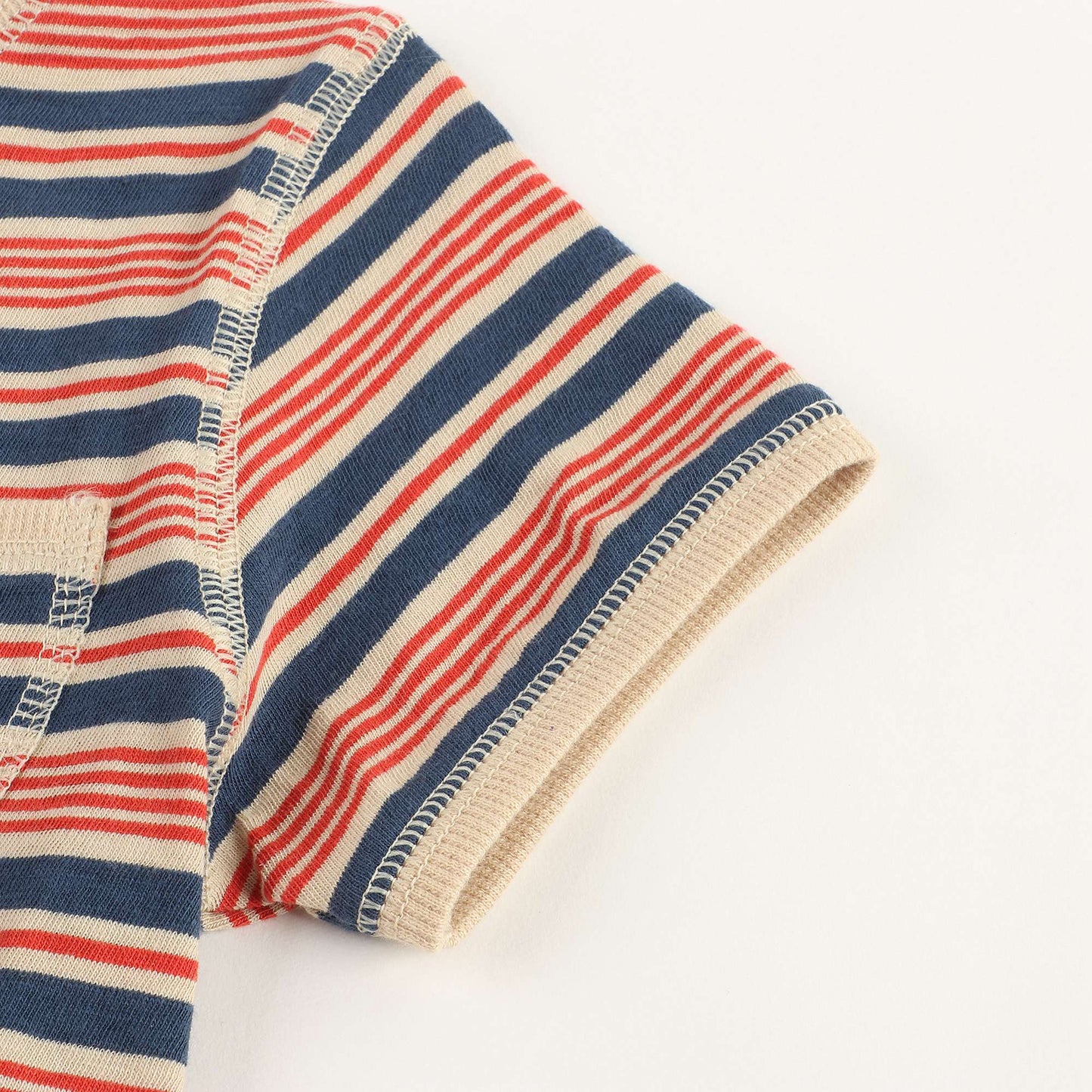 婴儿红色条纹棉T恤