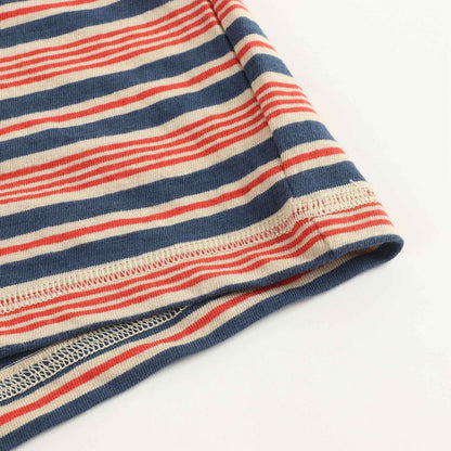 婴儿红色条纹棉T恤