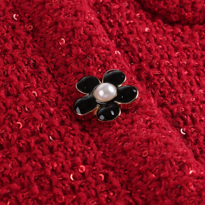 女童红色短外套