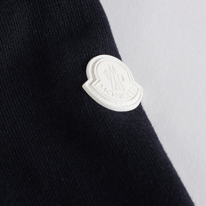 男婴黑色连帽夹克