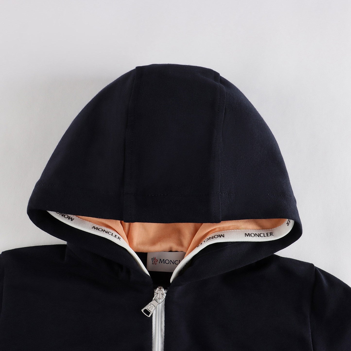 婴儿黑色跑步裤套装