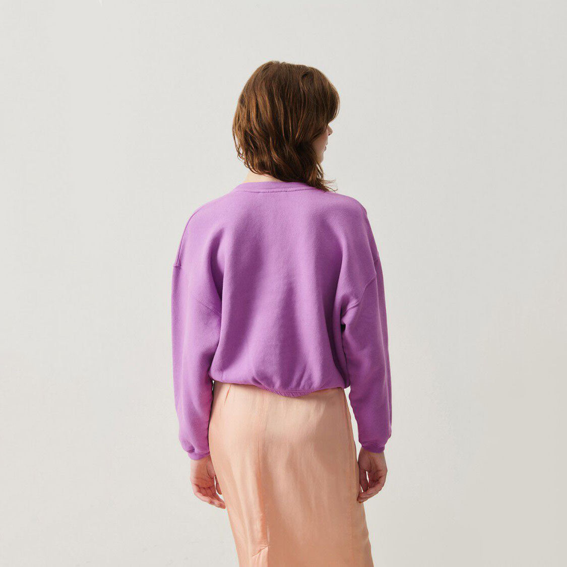 女士紫色棉卫衣