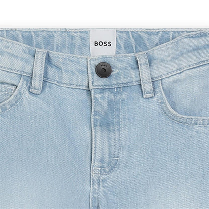 男童浅蓝色牛仔裤