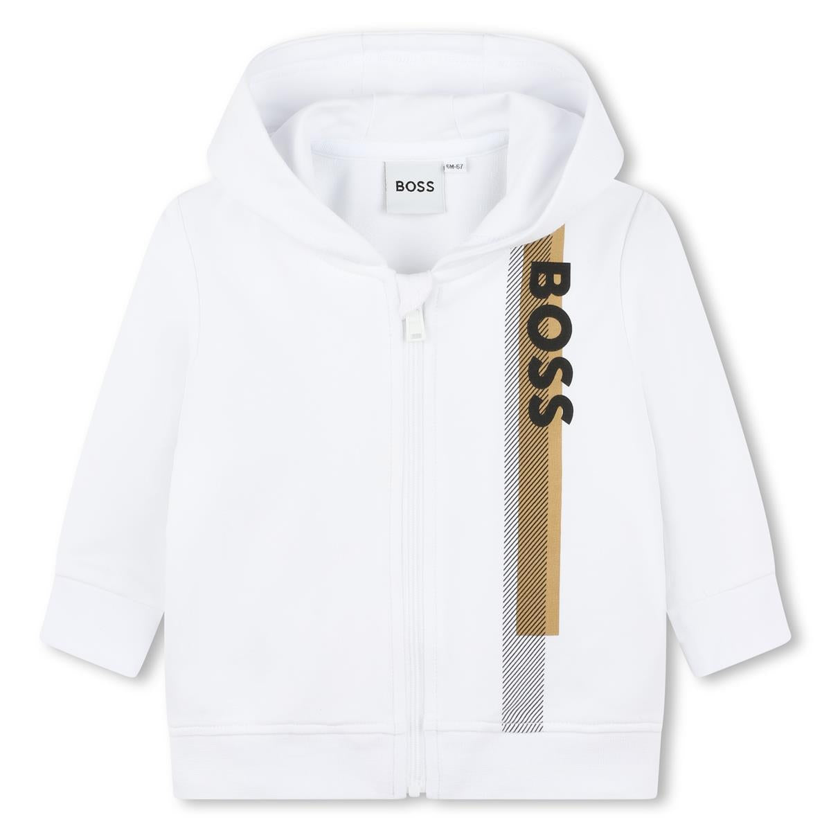 男婴白色棉套装