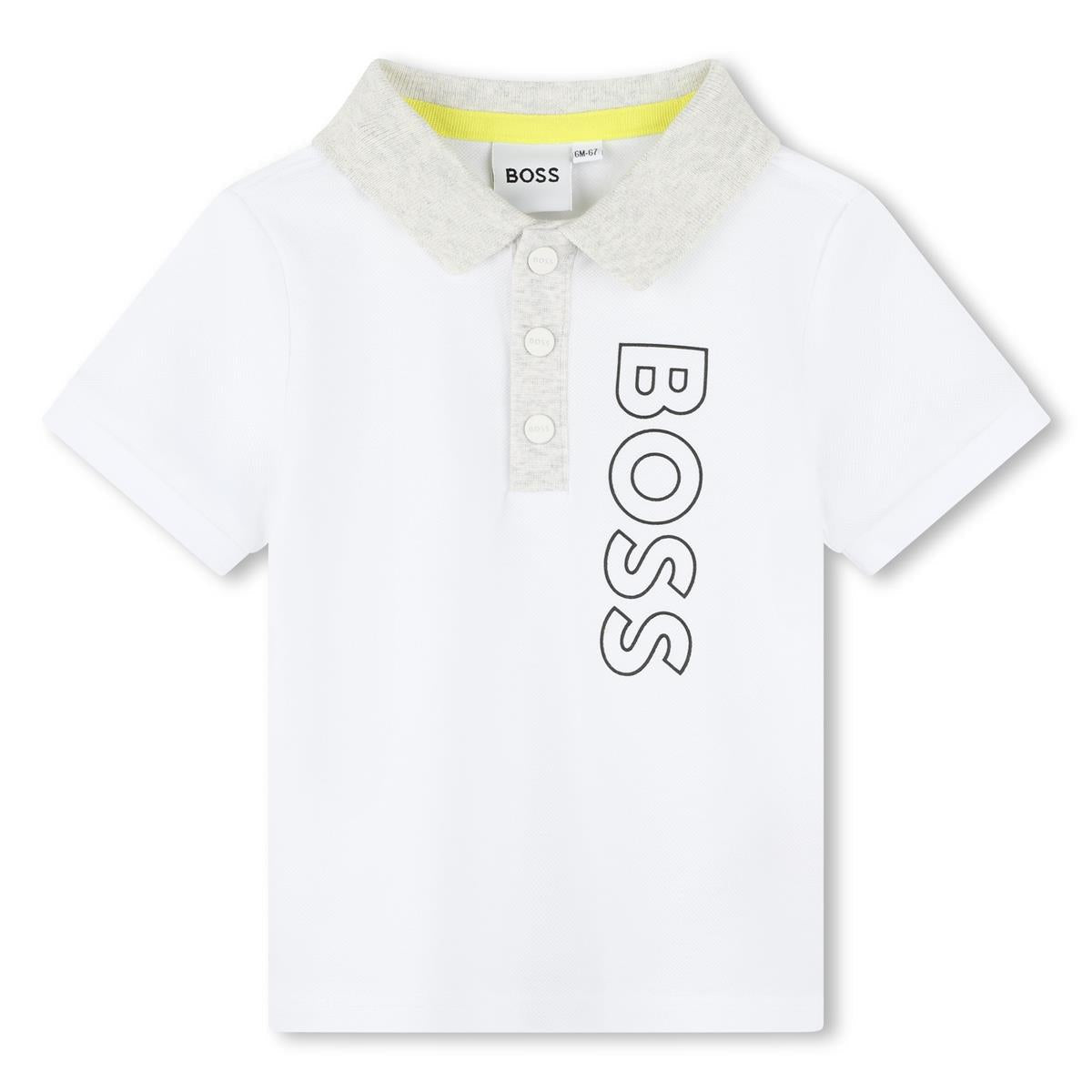 男婴白色棉套装