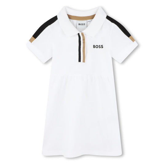 女婴白色连衣裙