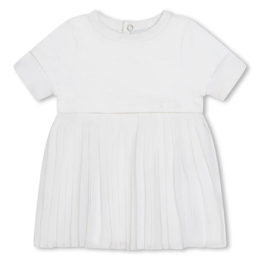 女婴白色连衣裙