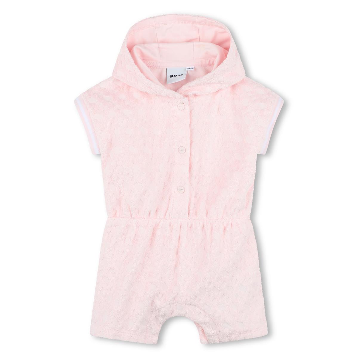 女婴粉色连体衣