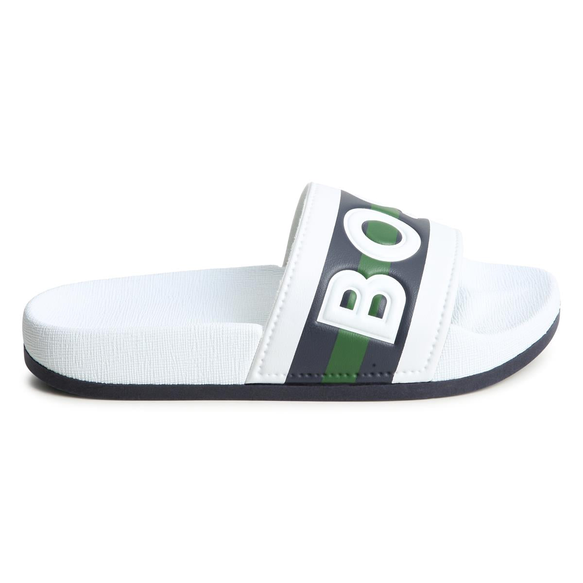 男童白色拖鞋