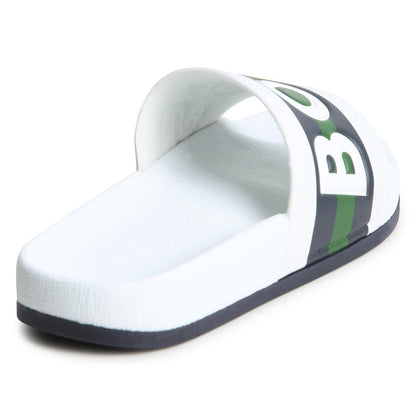 男童白色拖鞋