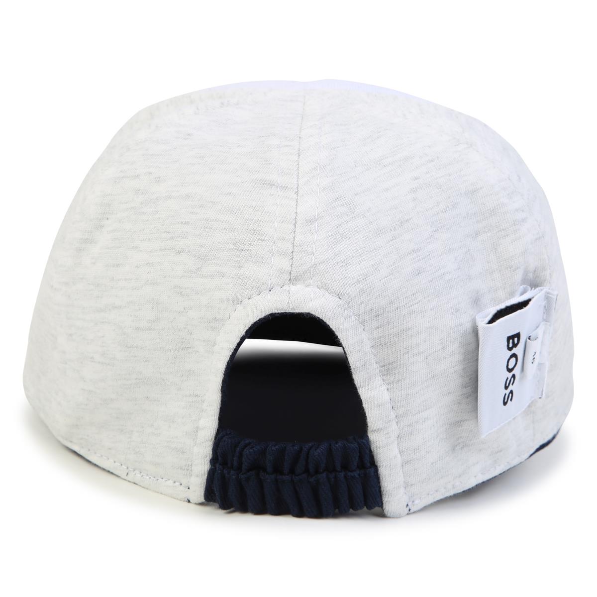 男婴藏青色棒球帽