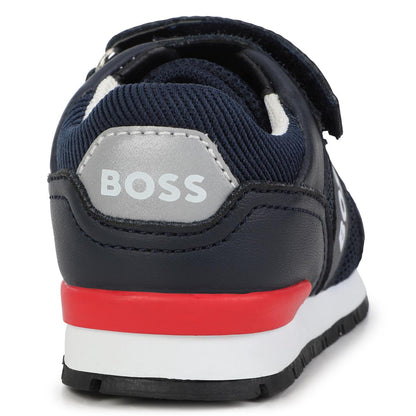 男婴藏青色运动鞋