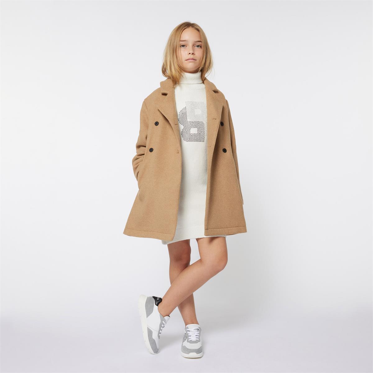 MANTEAU