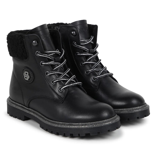 BOTTINES