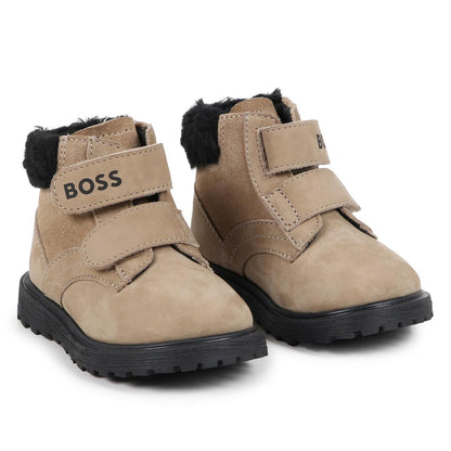 BOTTINES