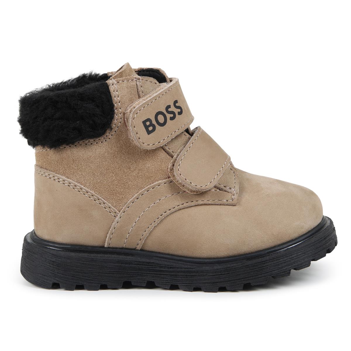 BOTTINES