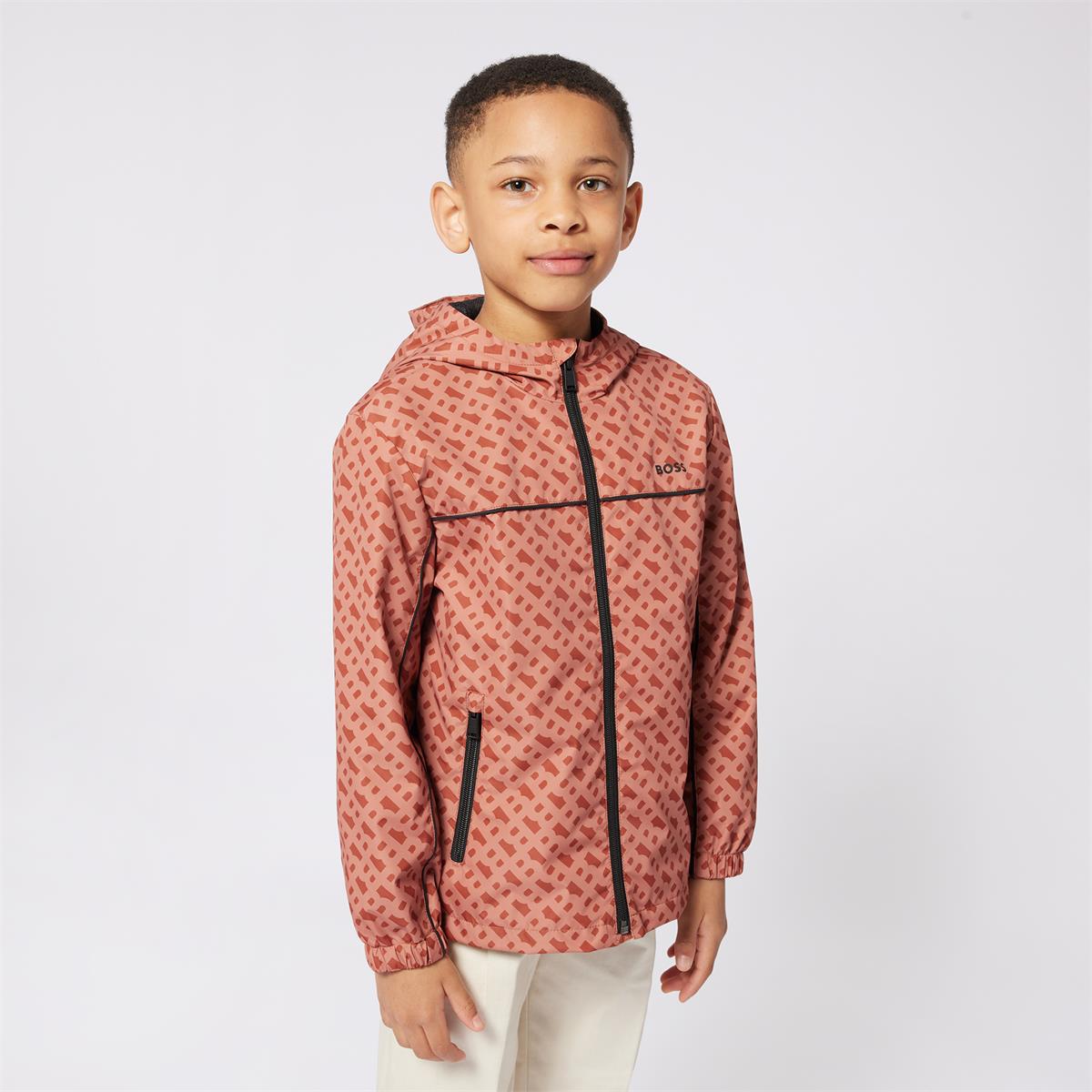 COUPE-VENT A CAPUCHE