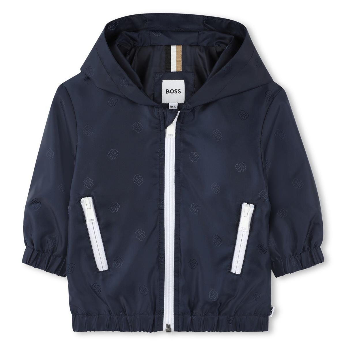 COUPE-VENT A CAPUCHE