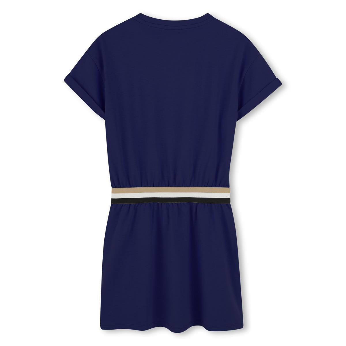 ROBE MANCHES COURTES