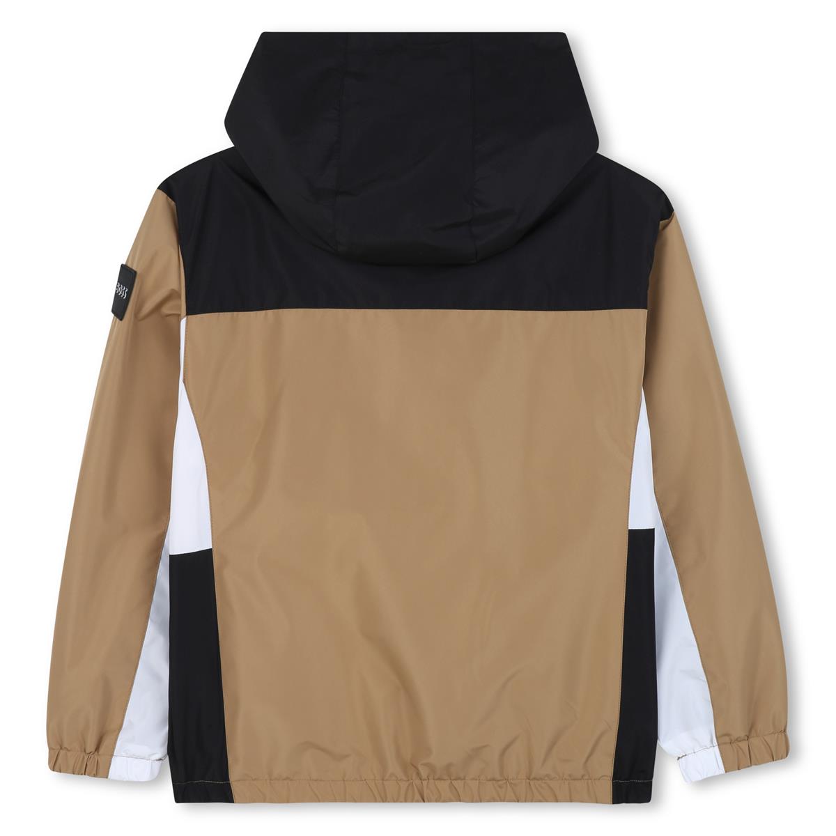 COUPE-VENT A CAPUCHE
