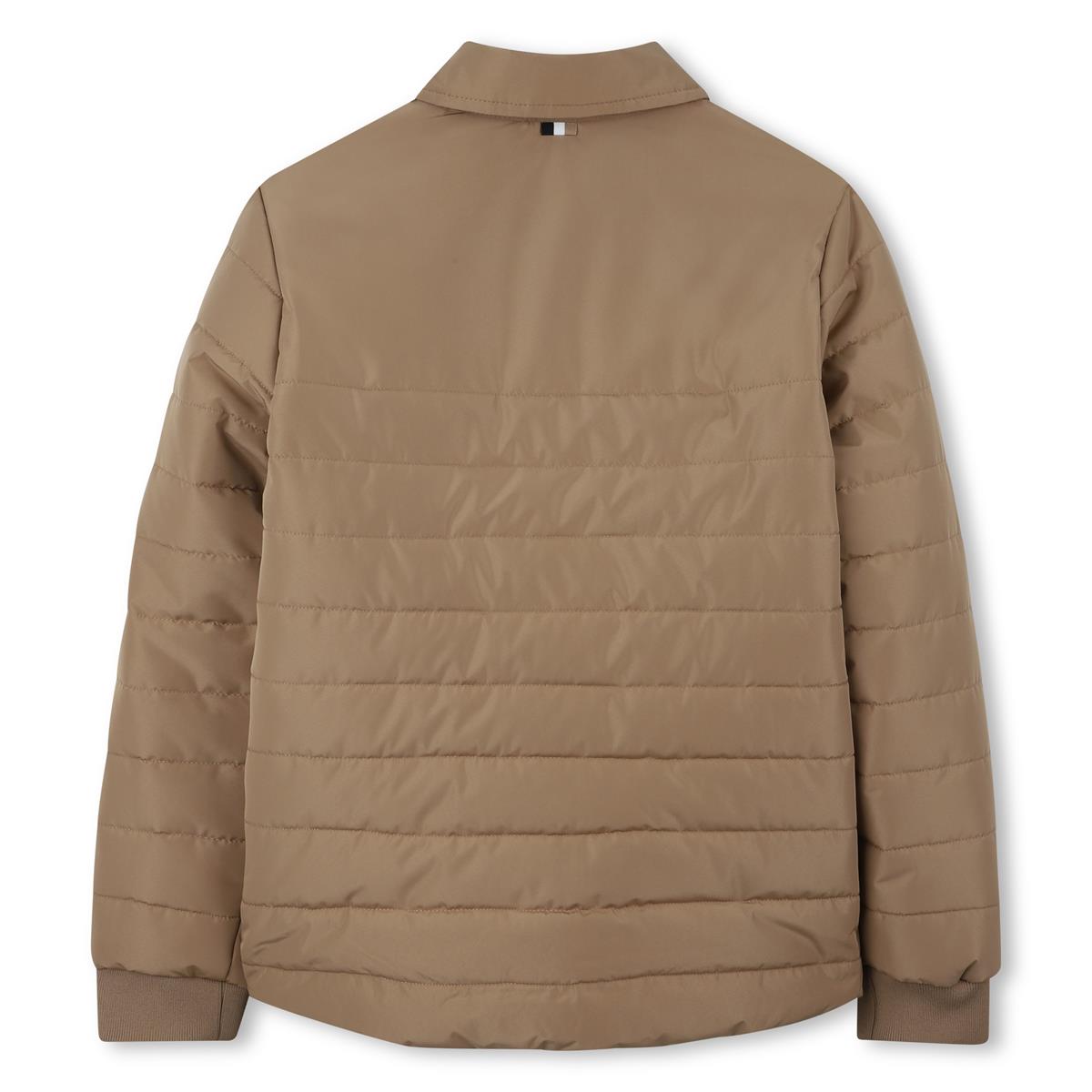 VESTE