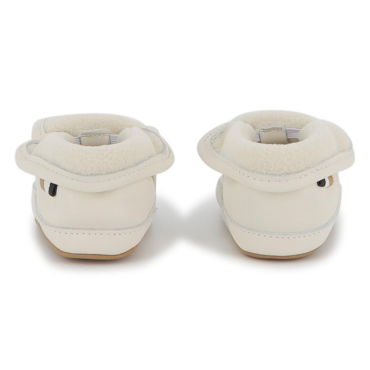 CHAUSSONS
