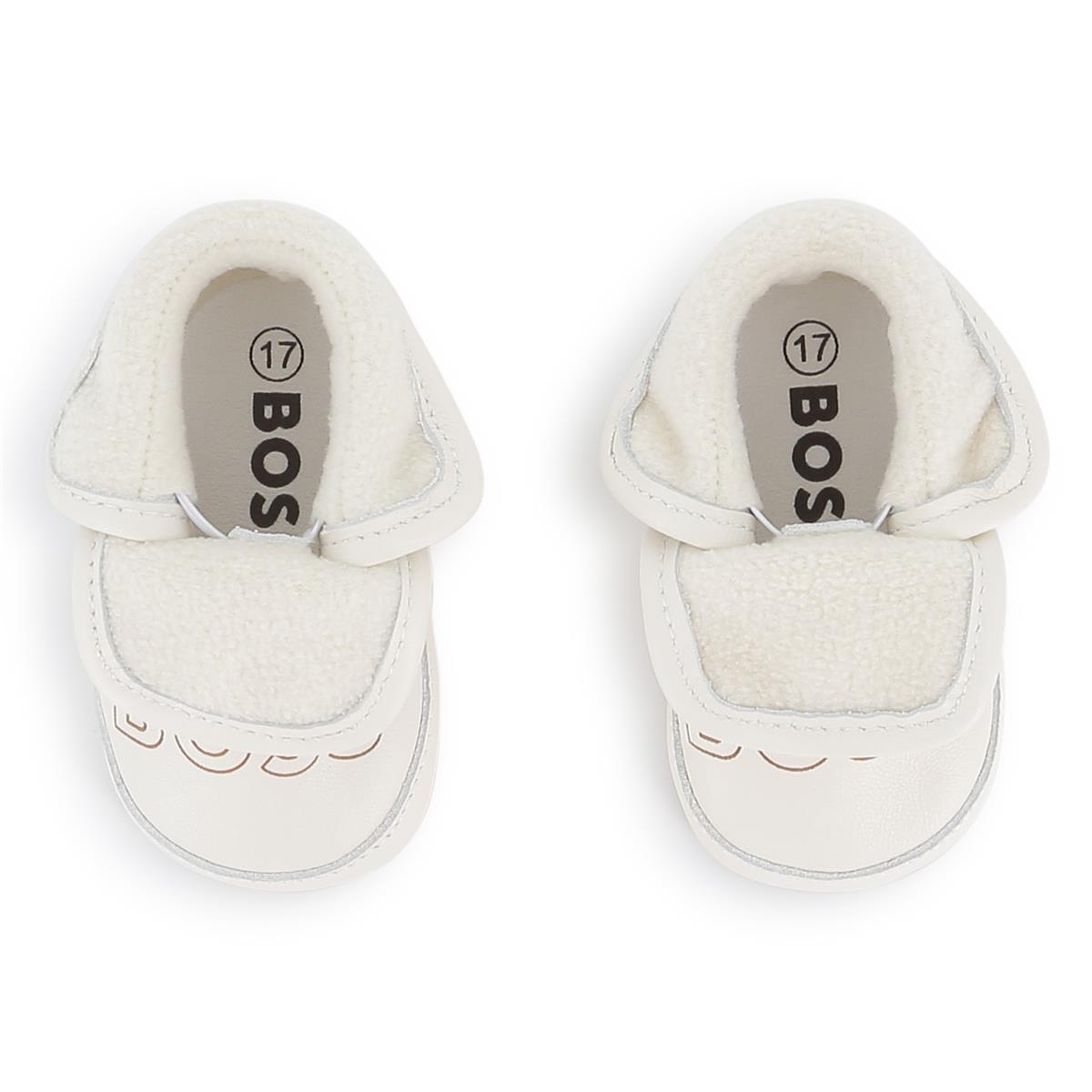 CHAUSSONS