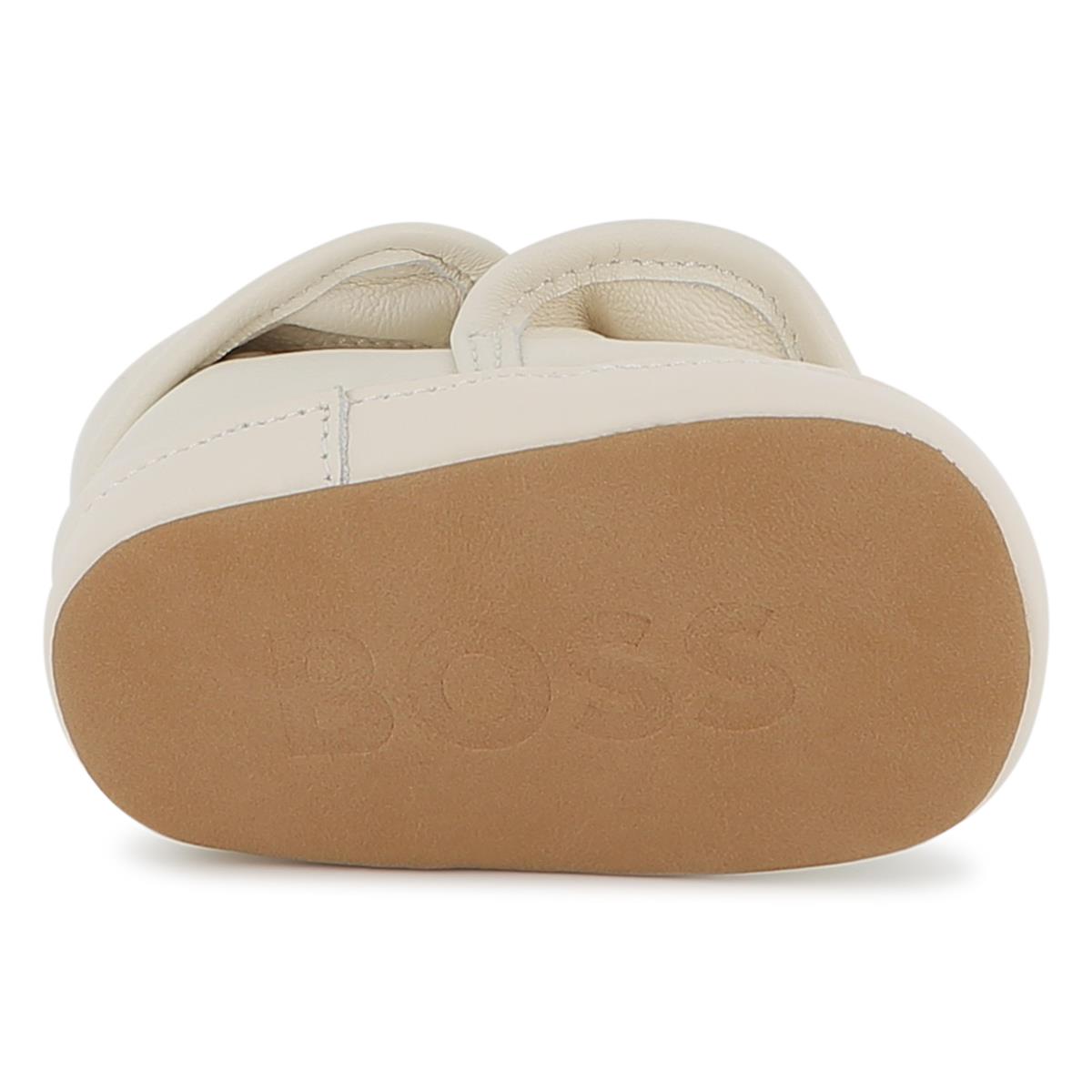 CHAUSSONS