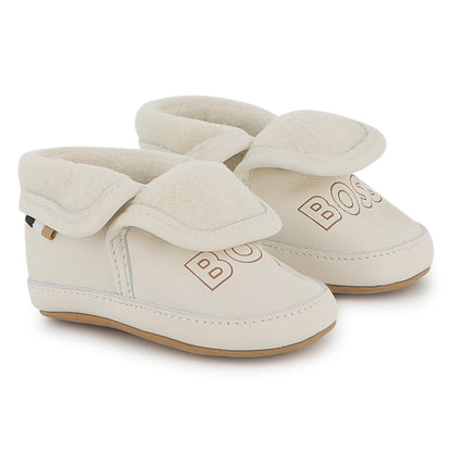 CHAUSSONS