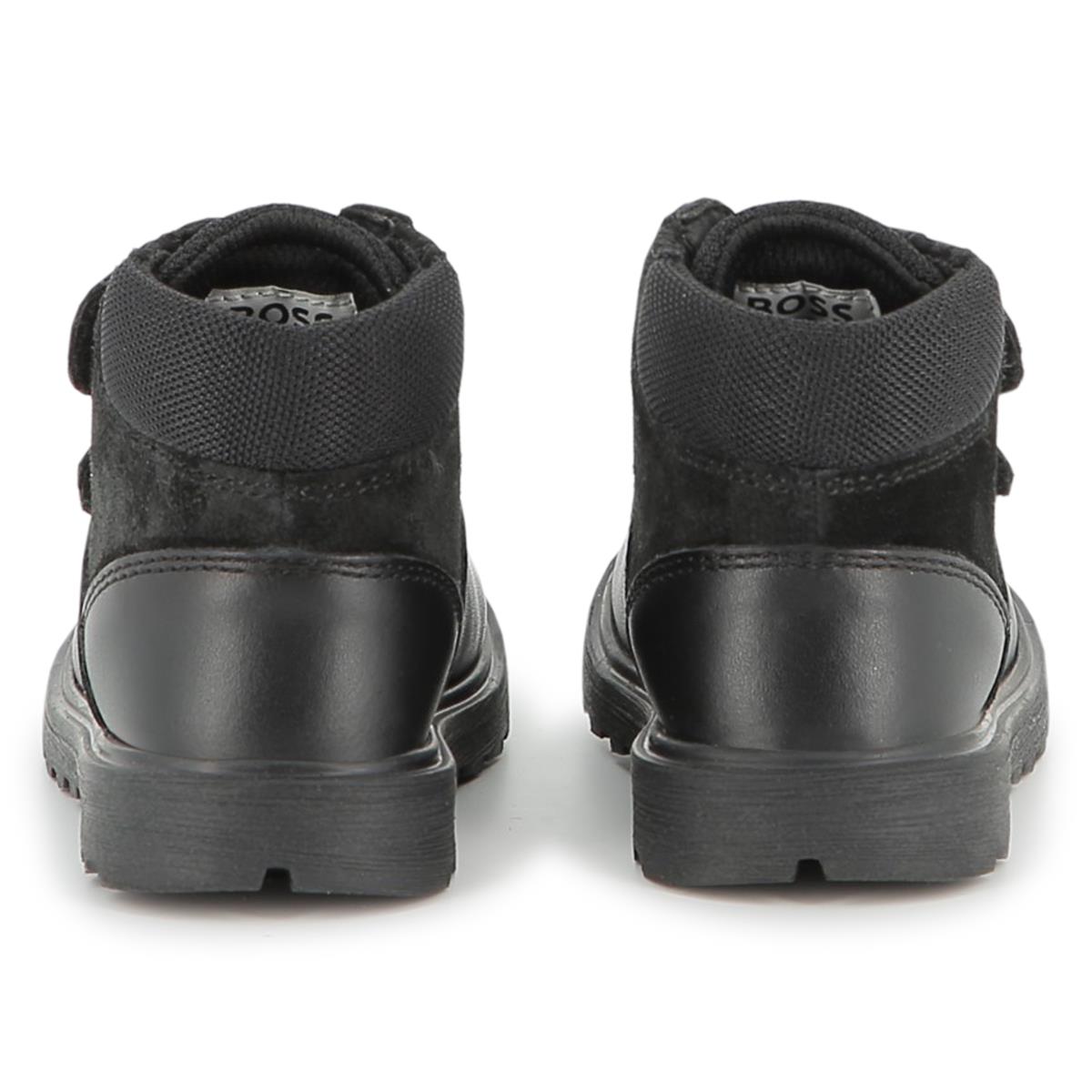 BOTTINES