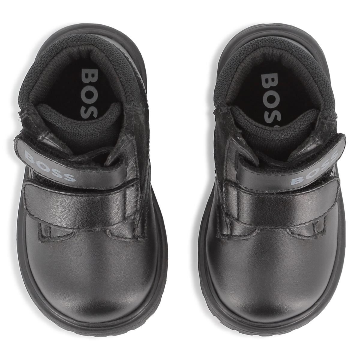 BOTTINES