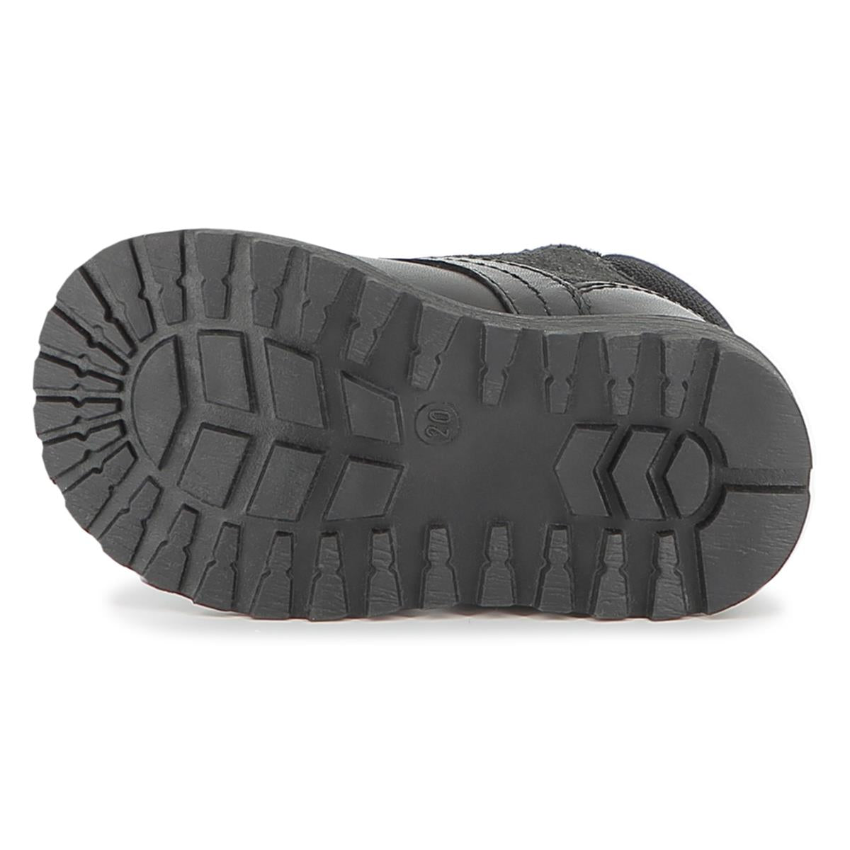 BOTTINES