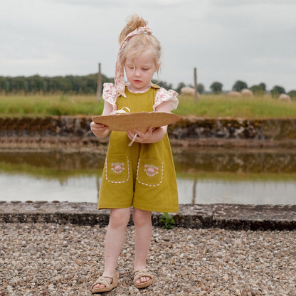 女童橄榄绿刺绣棉连体裤