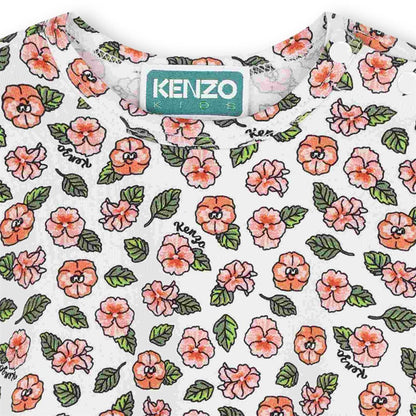 女婴白色花朵连衣裙