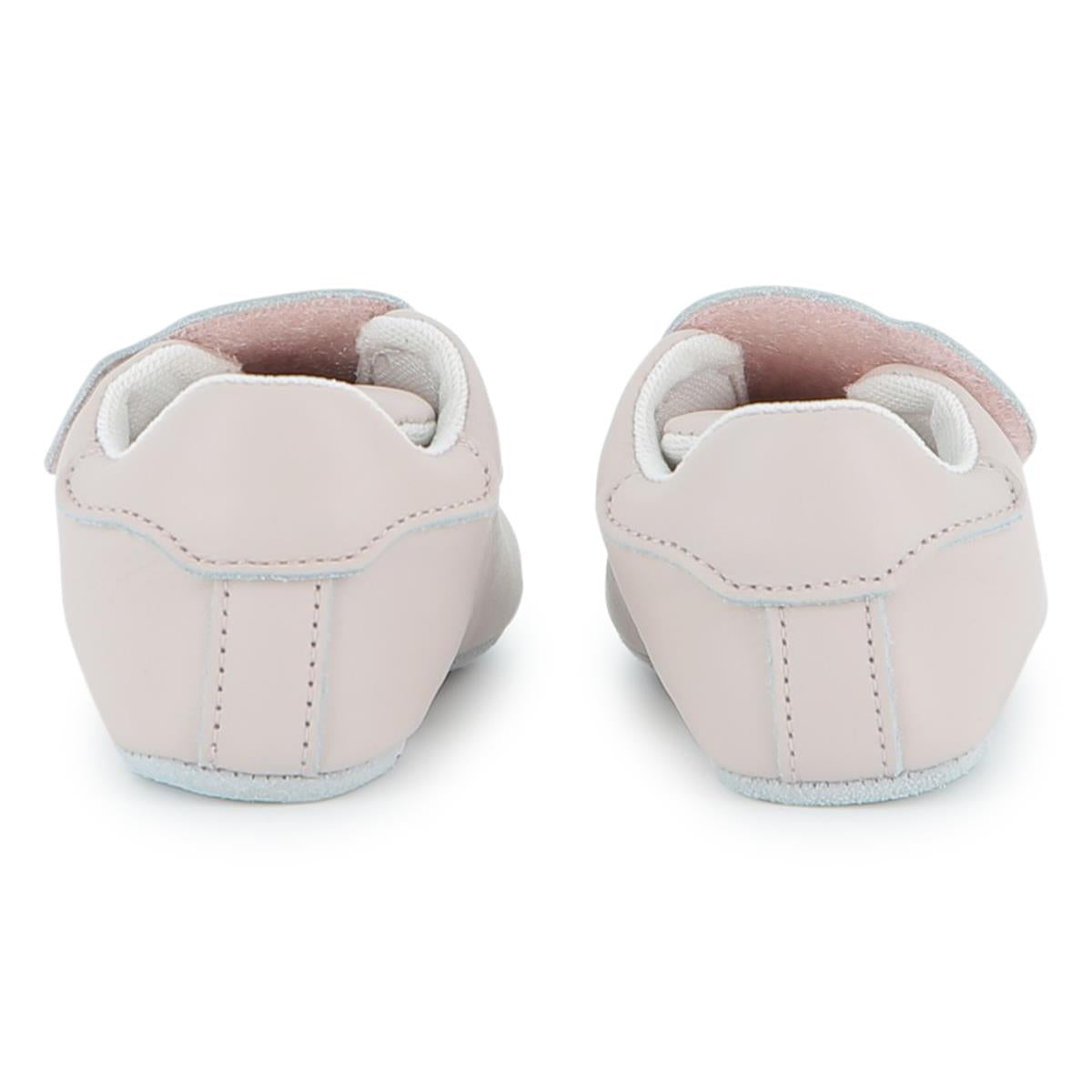 CHAUSSONS