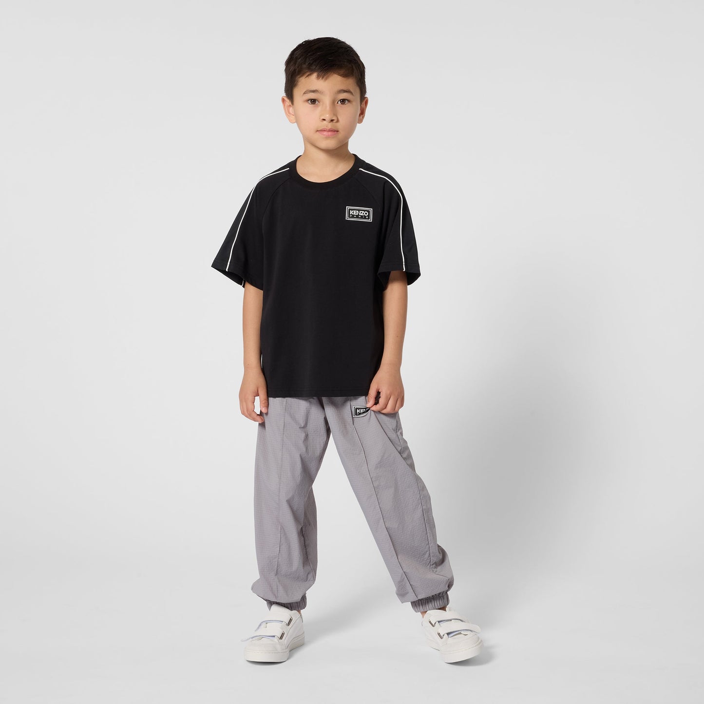 男童黑色棉T恤