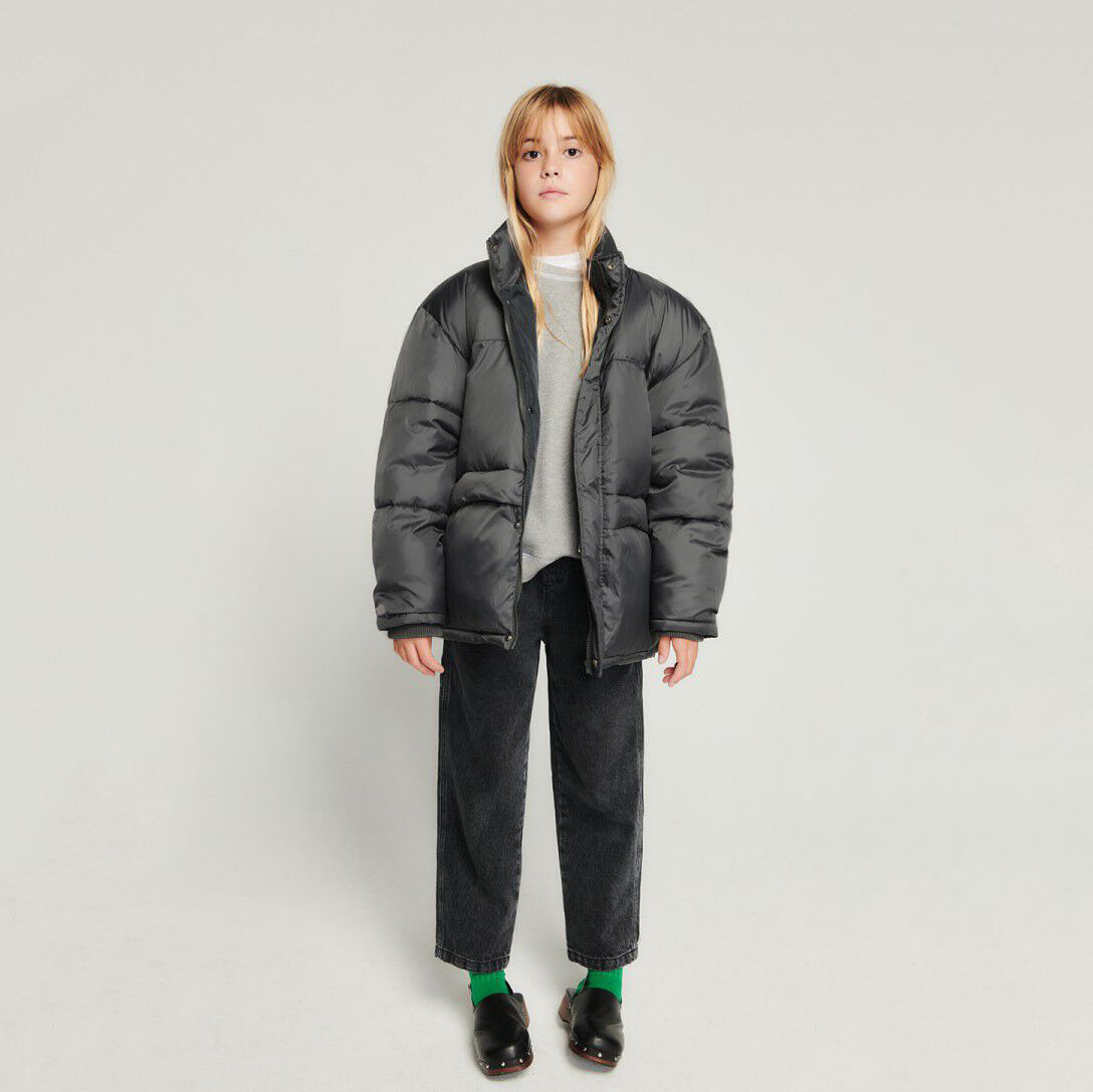儿童灰黑色棉服