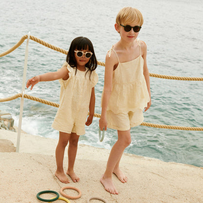 女童米白色刺绣棉吊带上衣