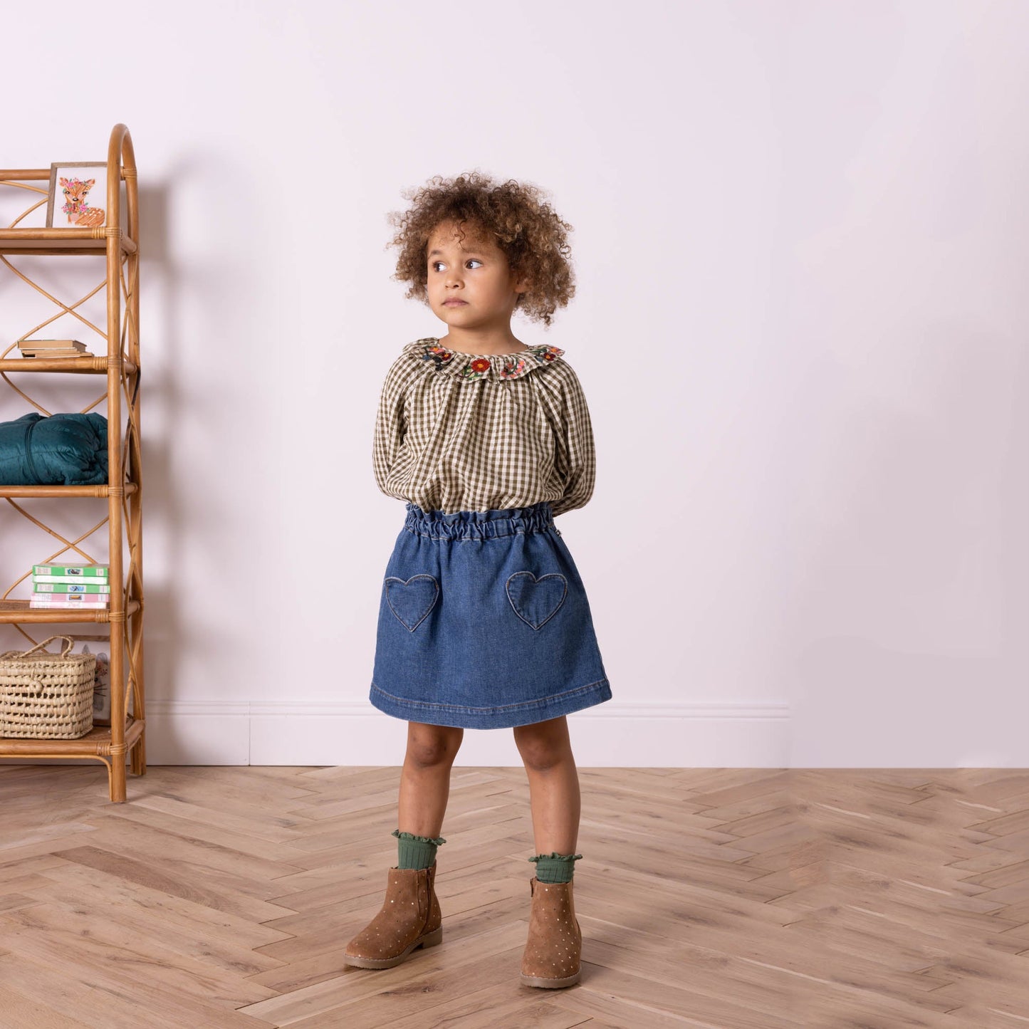 女童绿色格子刺绣棉上衣