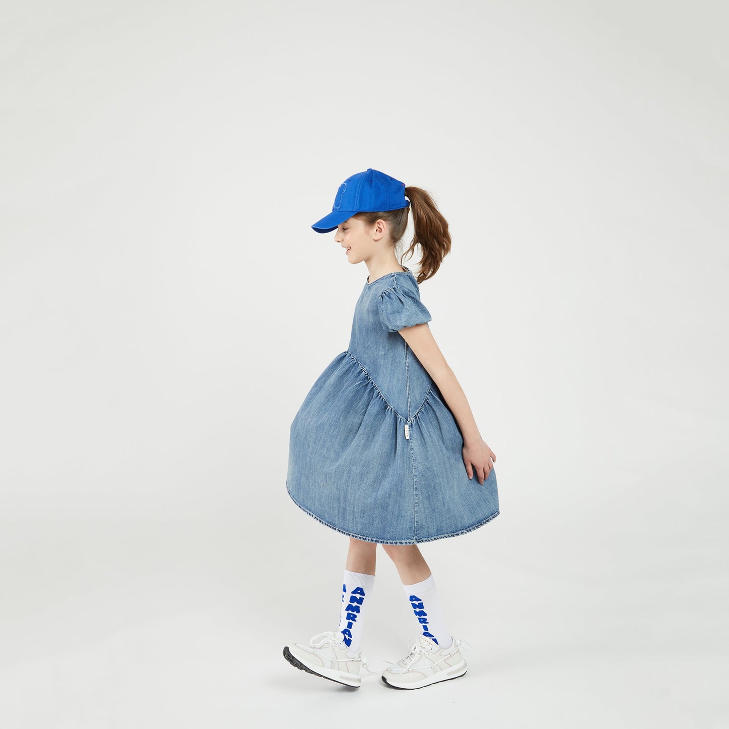 儿童白色Logo棉袜