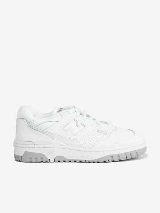 New Balance 儿童 550 徽标运动鞋（白色）