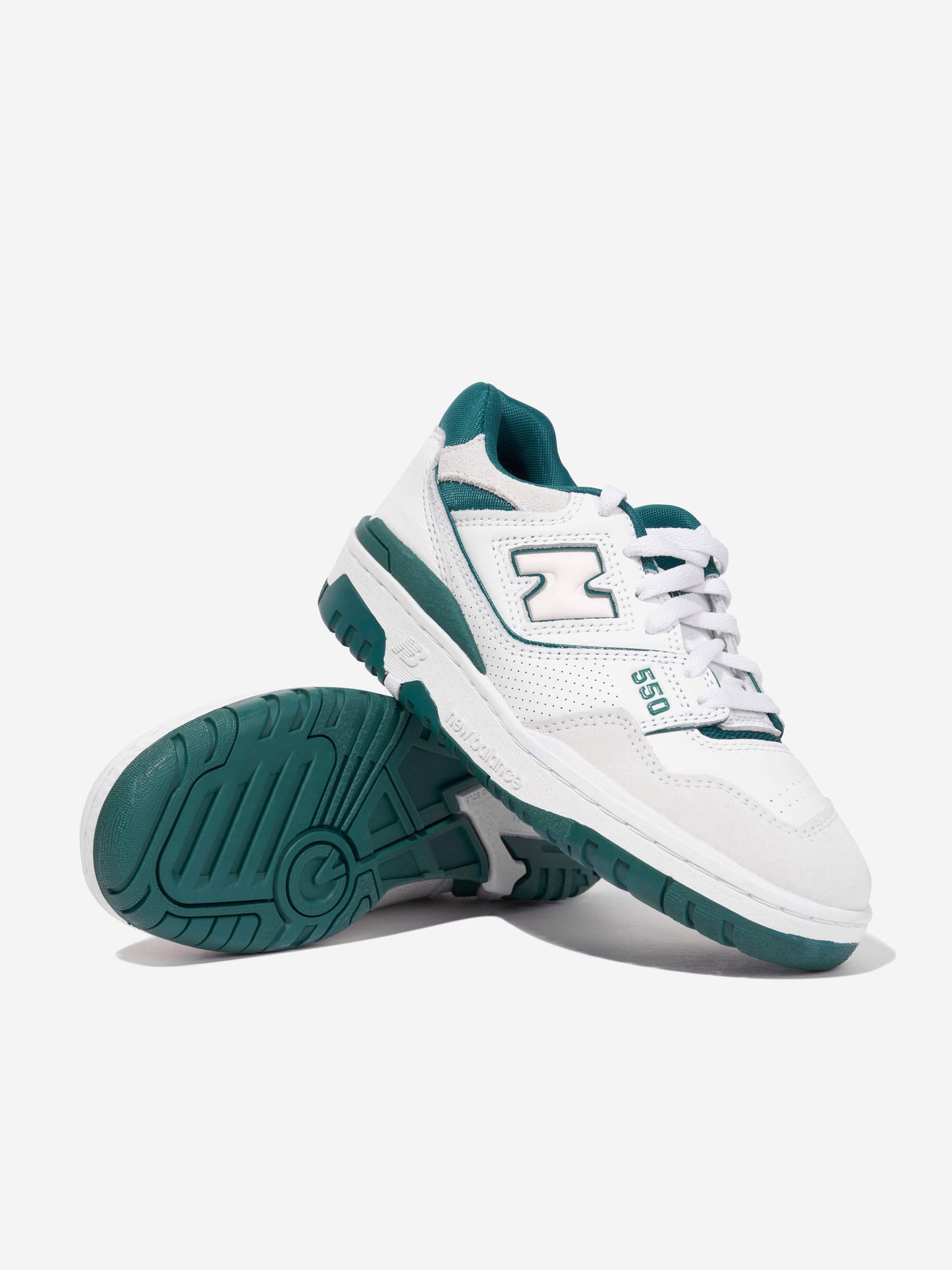 New Balance 儿童 550 徽标运动鞋（白色）