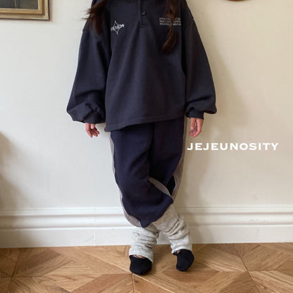 儿童木炭色棉长裤