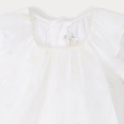 女婴白色连衣裙