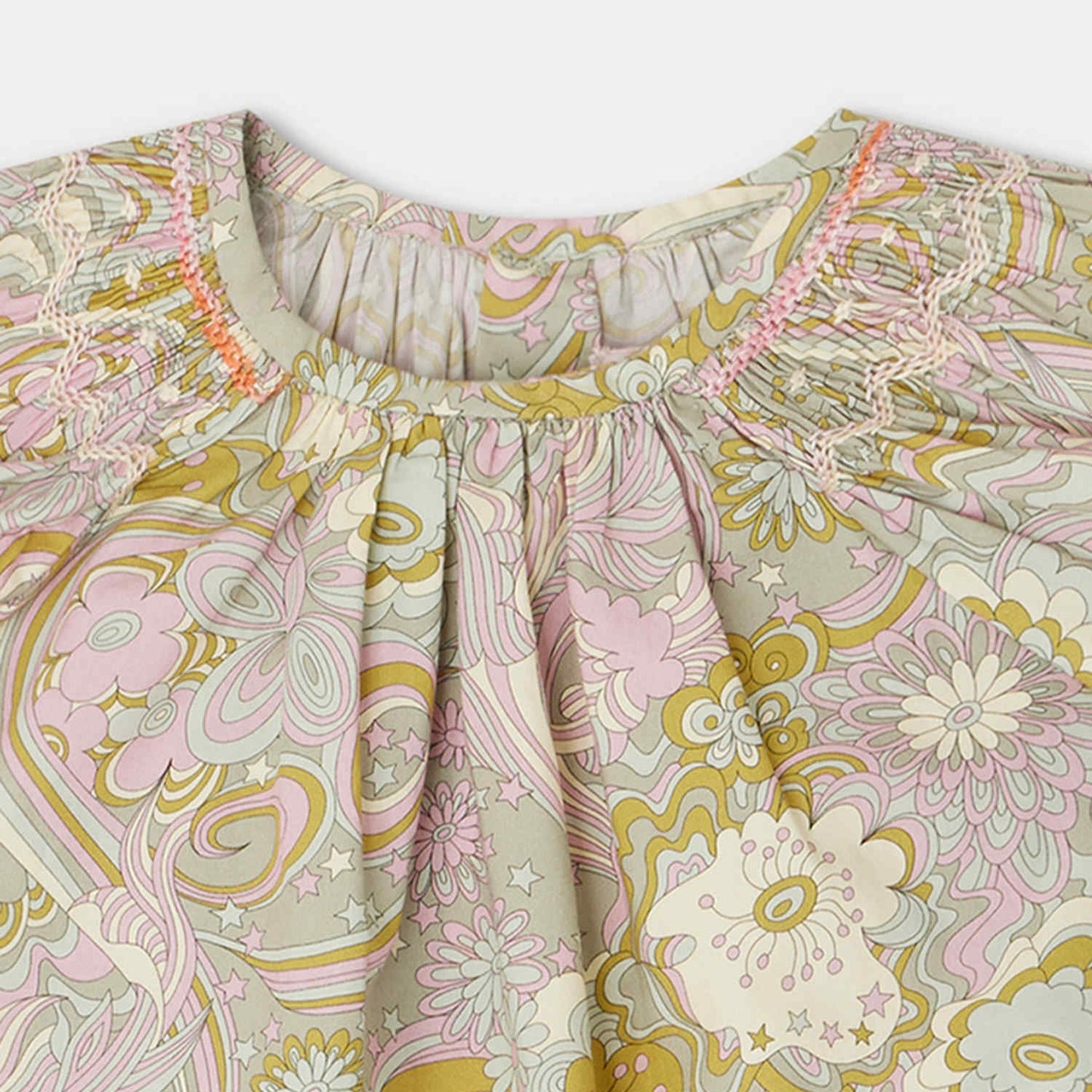 女婴彩色棉连衣裙