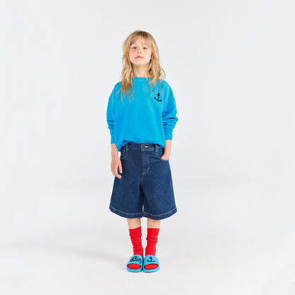 儿童蓝色牛仔短裤